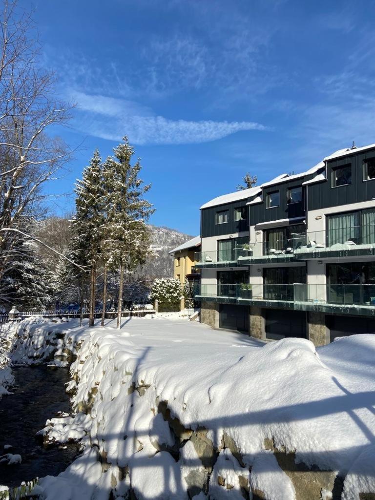 Kaskada Apartments & Sauna Na Wylacznosc Щирк Экстерьер фото